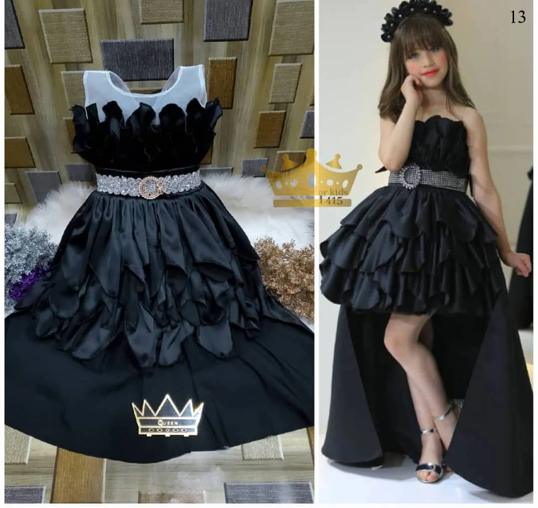 فساتين بناتي السعر   28500* ريال يمني عدن