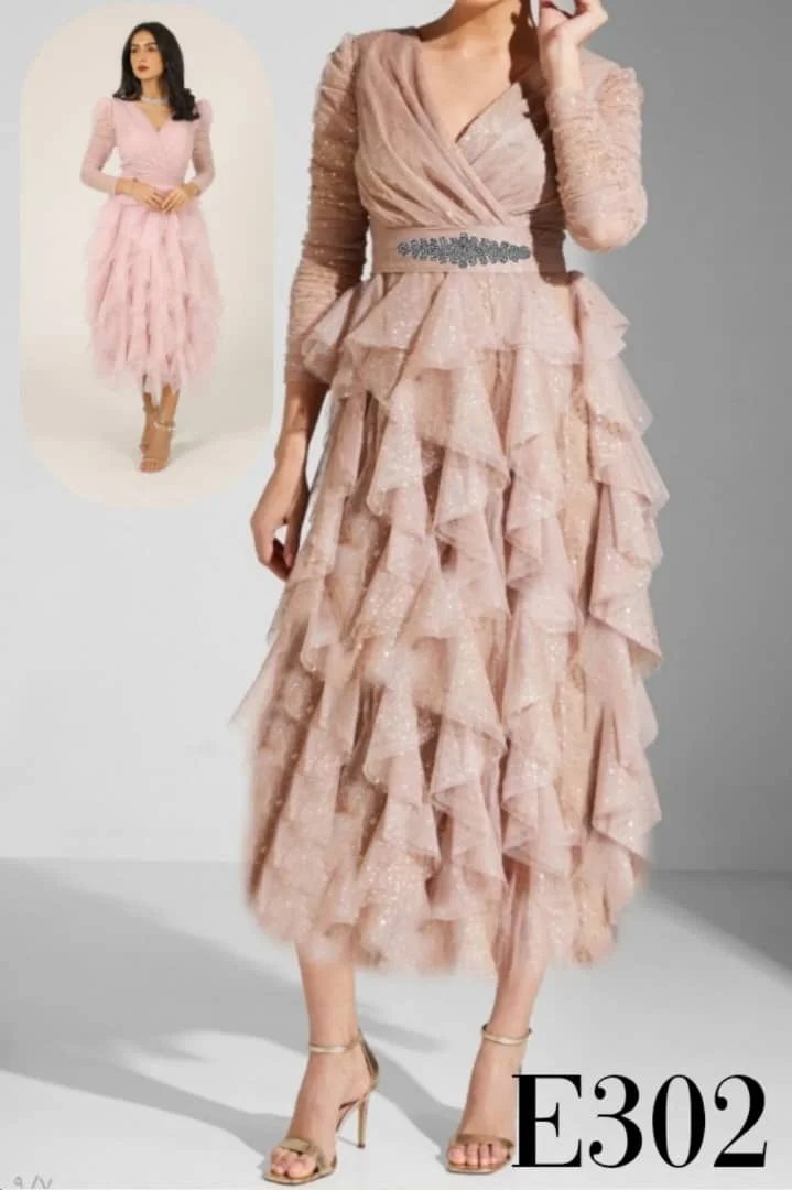 عروضات سوق سالم فستان تحفة تحفة والسعر 19000 ألف ريال يمني والوصف تحت👇