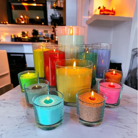 شموع ملونة و معطرة