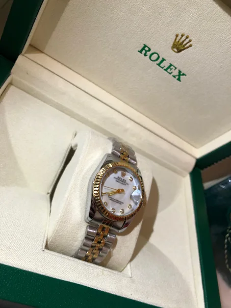 ساعة نسائية رولكس