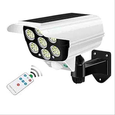 ضوء على شكل كاميرا يعمل بالطاقة الشمسية