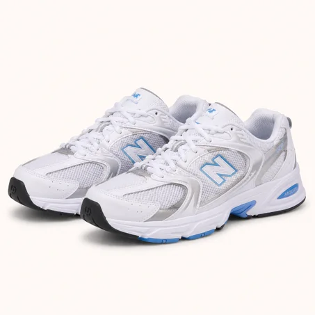 سنيكرز نسائي New Balance بتصميم Retro أبيض ورمادي
