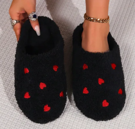 Cozy Heart‑Shaped Plush Indoor Slippers