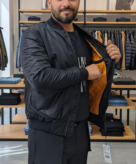 ✨ وصل حديثاً: جاكيت البومبر الرجالي الأسطوري (Black & Grey).