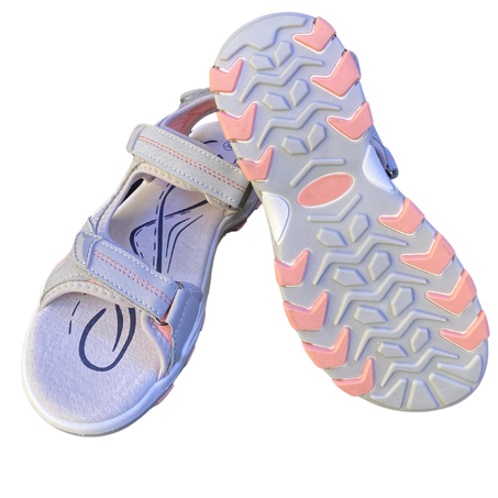 صنادل إسبانية عملية ومريحة - Sandales espagnoles pratiques et confortables