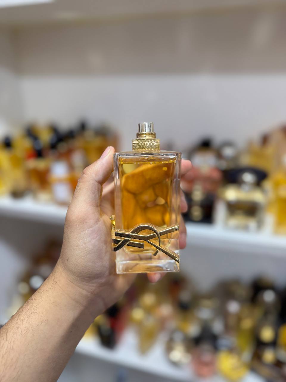 Libre edp 90ml (Parfum complet sans emballage)