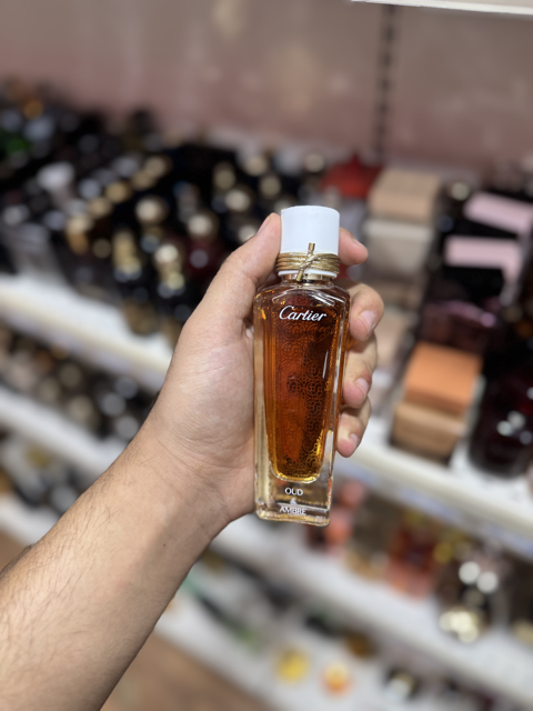 Cartier oud and amber (complet sans emba)