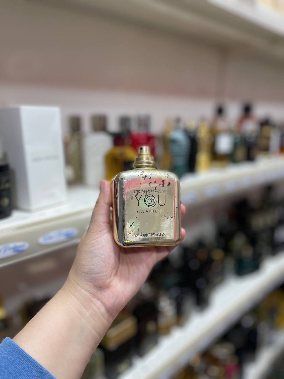 Stronger with you Leather 100ml (Parfum complet sans emballage)