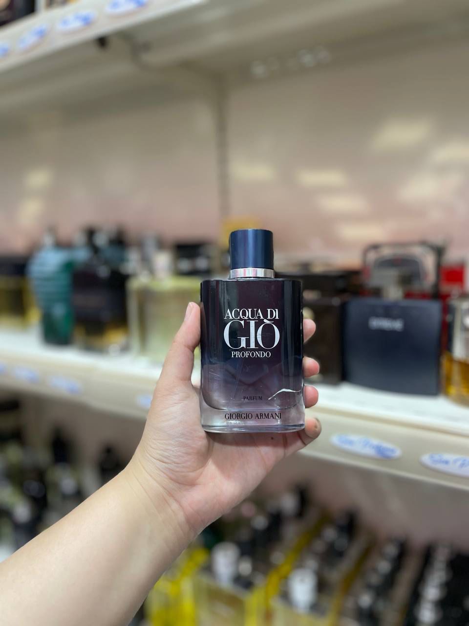 acqua di gio profondo le parfum 100ml ( parfum complet sans emballage)