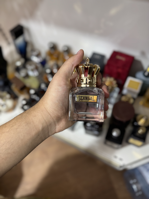 scandal edt 50ml(complet sans emballage)