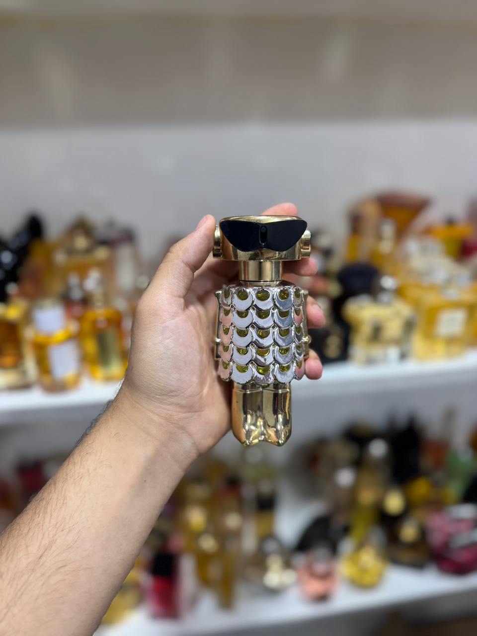 Fame Rabanne 100ml (Parfum complet sans emballage)
