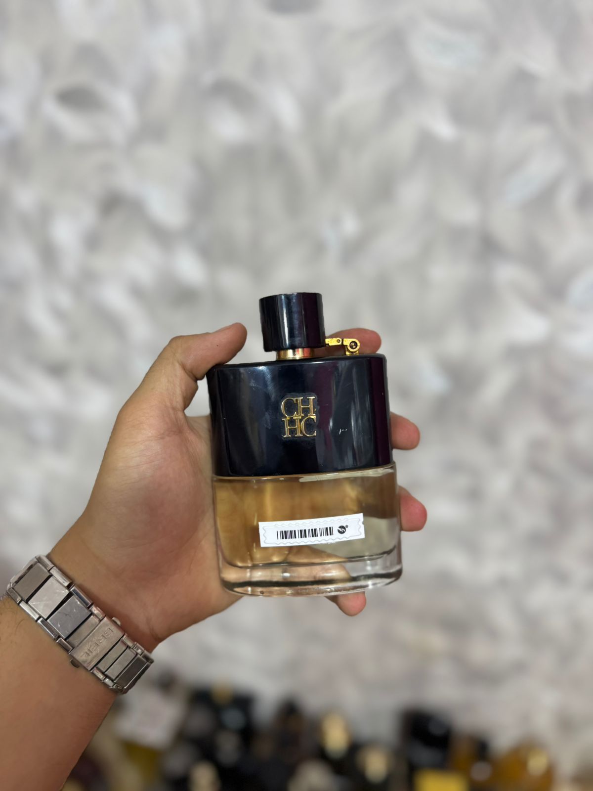 CH men prive 100ml (Parfum complet sans emballage)