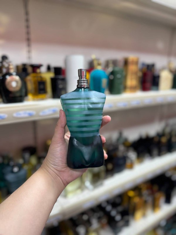 JPG Le male edt 200ml (Parfum complet sans emballage)