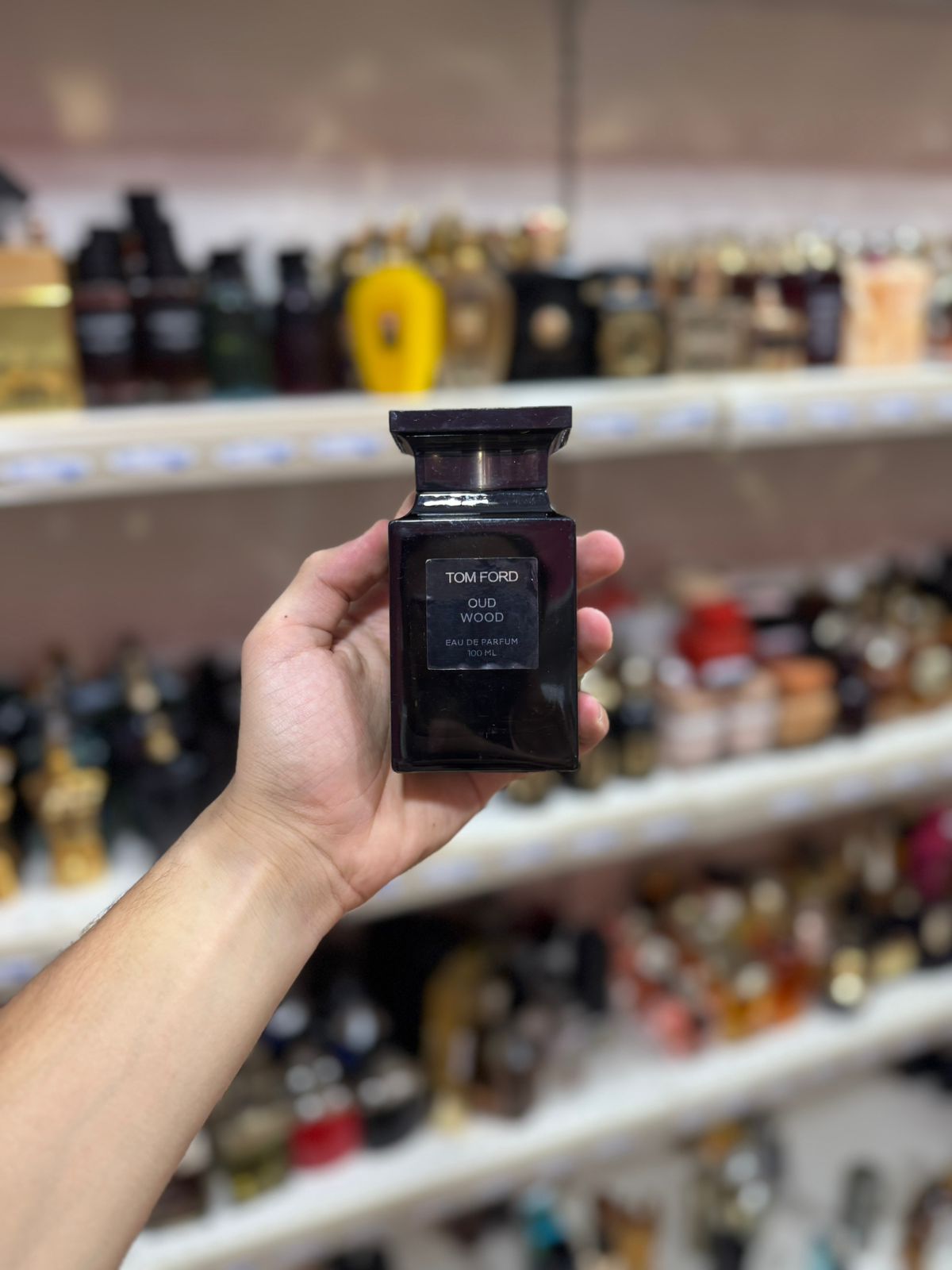 TF oud wood 100 ml(complet sans emballage)