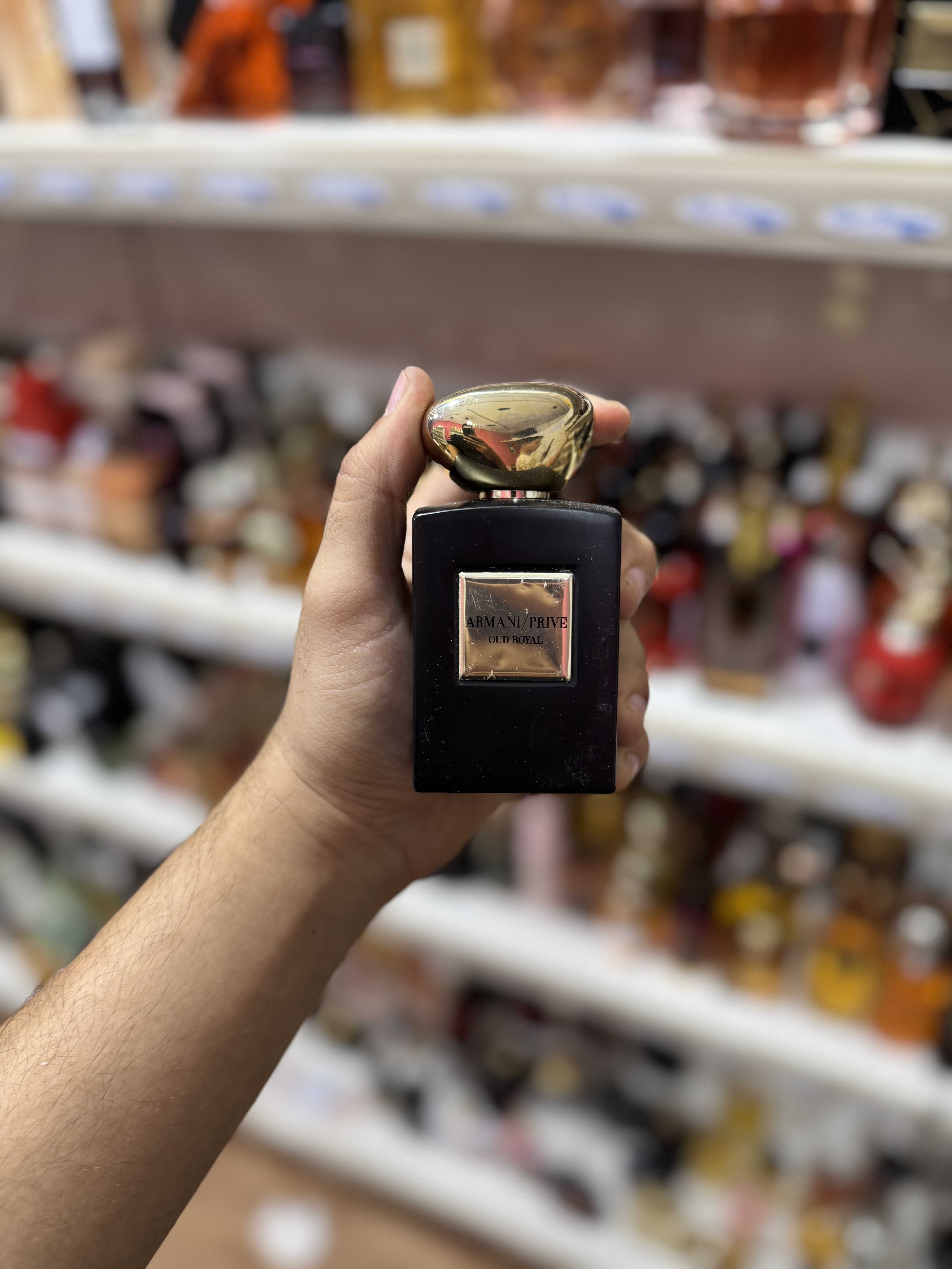 Armani prive oud royal (complet sans emba)