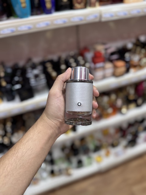 Mont blanc explorer gris (complet sans emba)