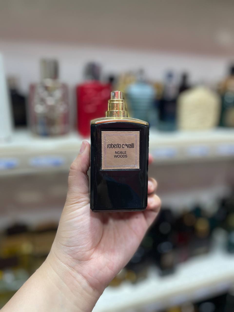 Roberto Cavalli Noble woods 100ml (Parfum complet sans emballage)