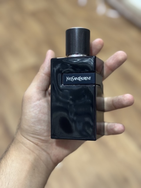 y le parfum (complet sans emba)