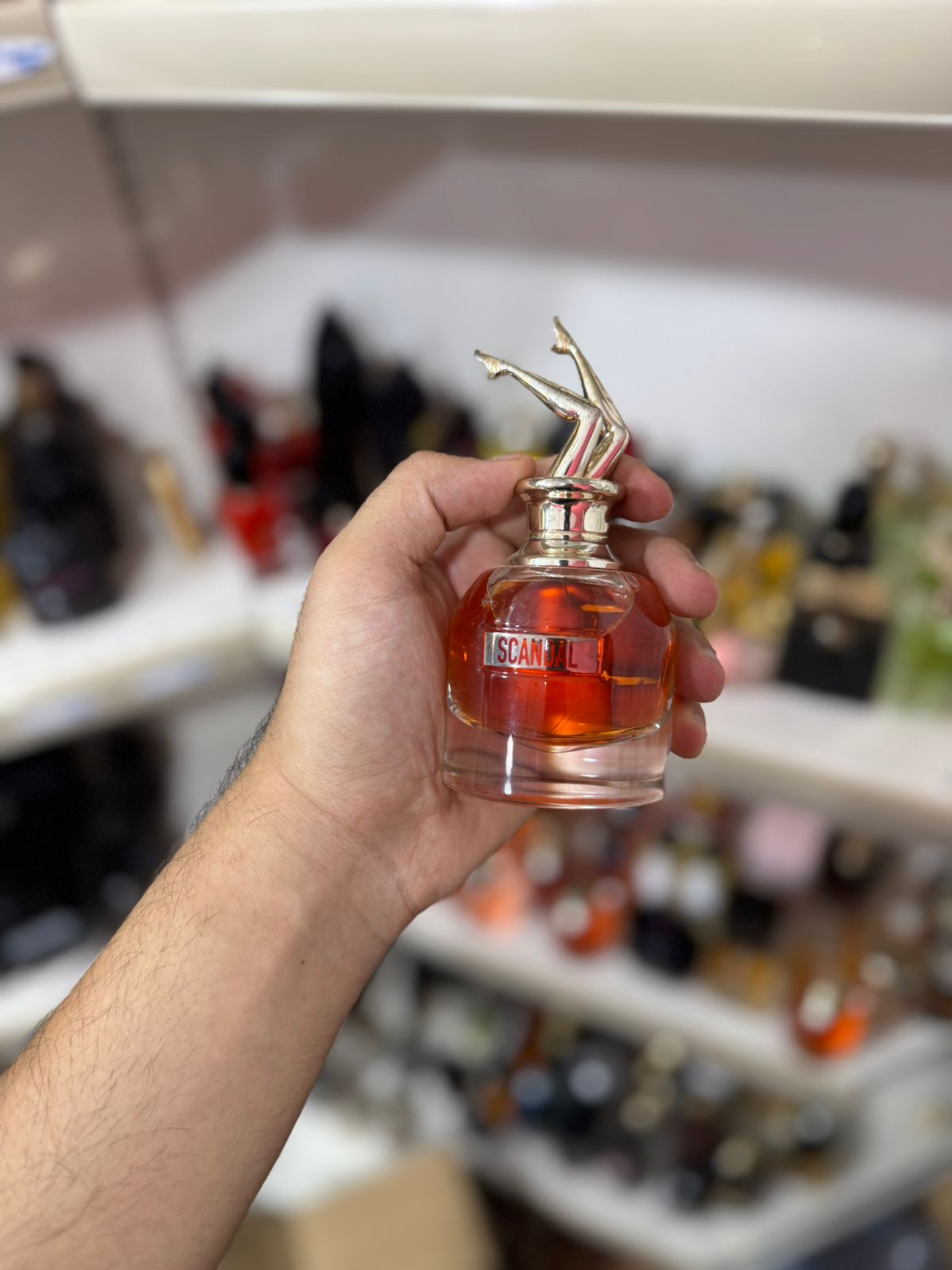 scandal 50ml(complet sans emballage)