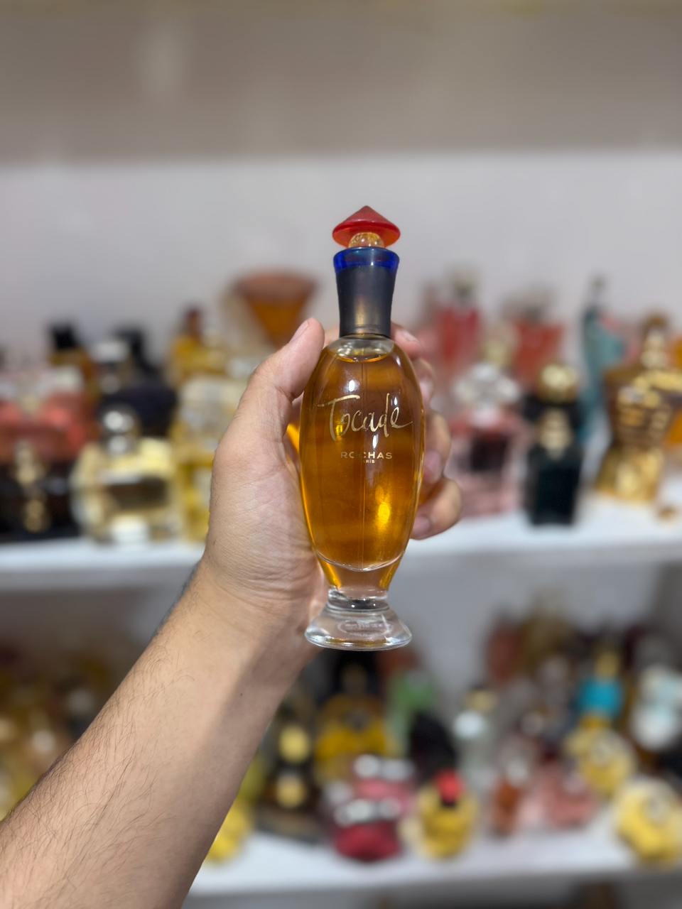 Tocade Rochas 100ml (Parfum complet sans emballage)