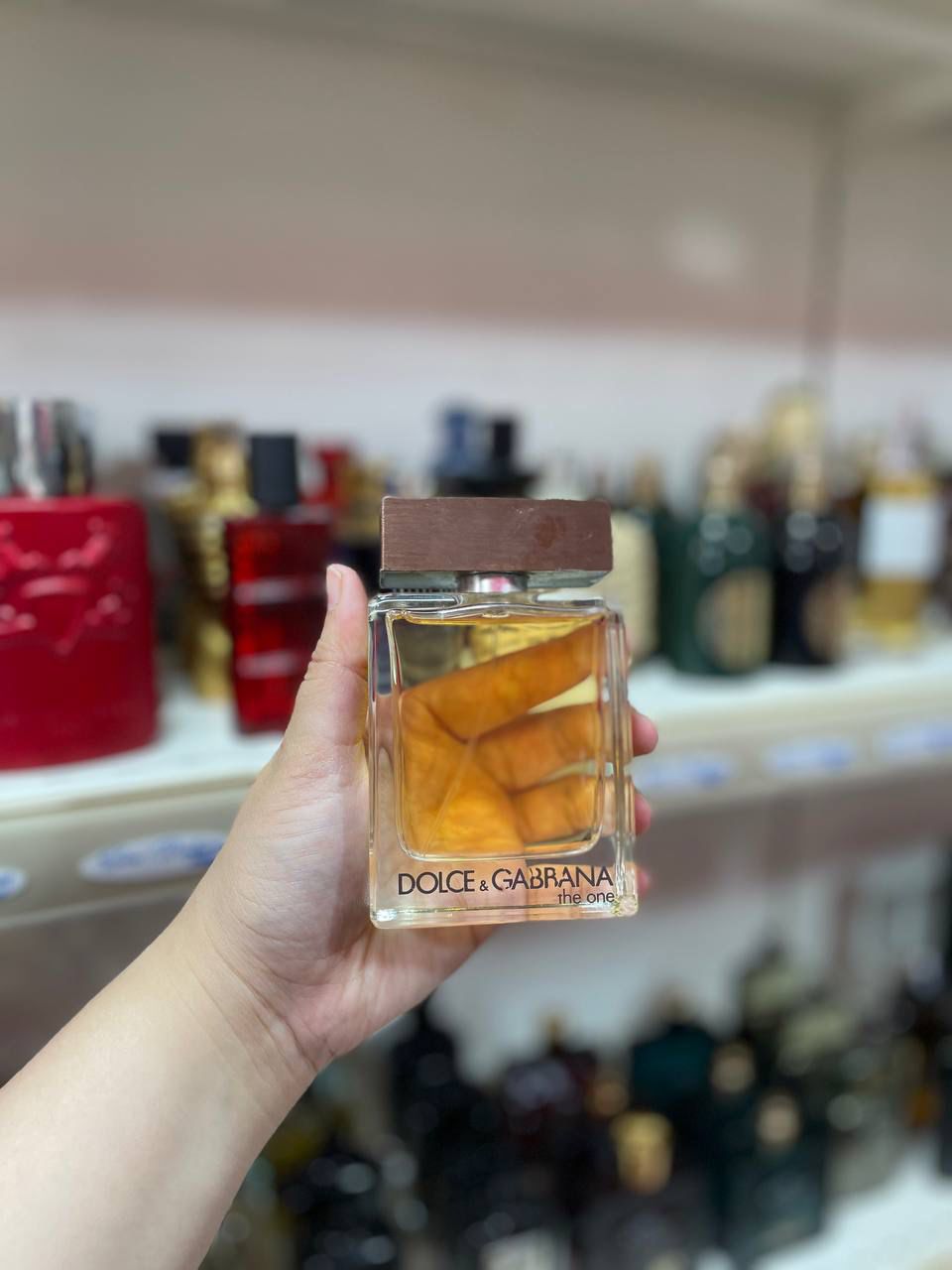 The One Dolce&Gabbana edt ( parfum complet sans emballage)