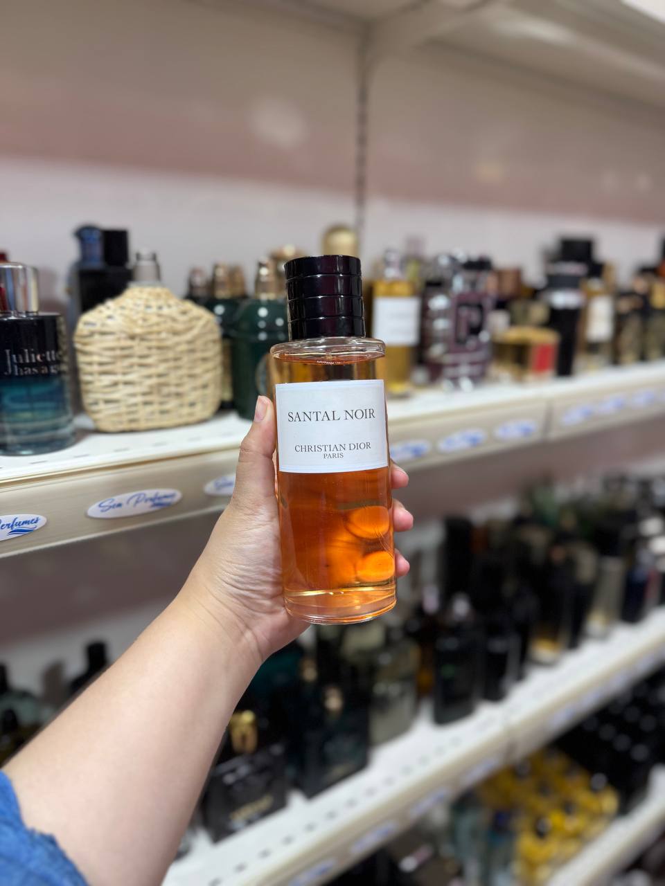 Santal Noir Dior 200ml (Parfum complet sans emballage)
