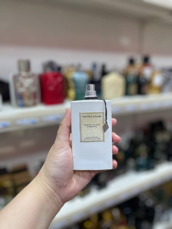 Van cleef Santal blanc 100ml (Parfum complet sans emballage)