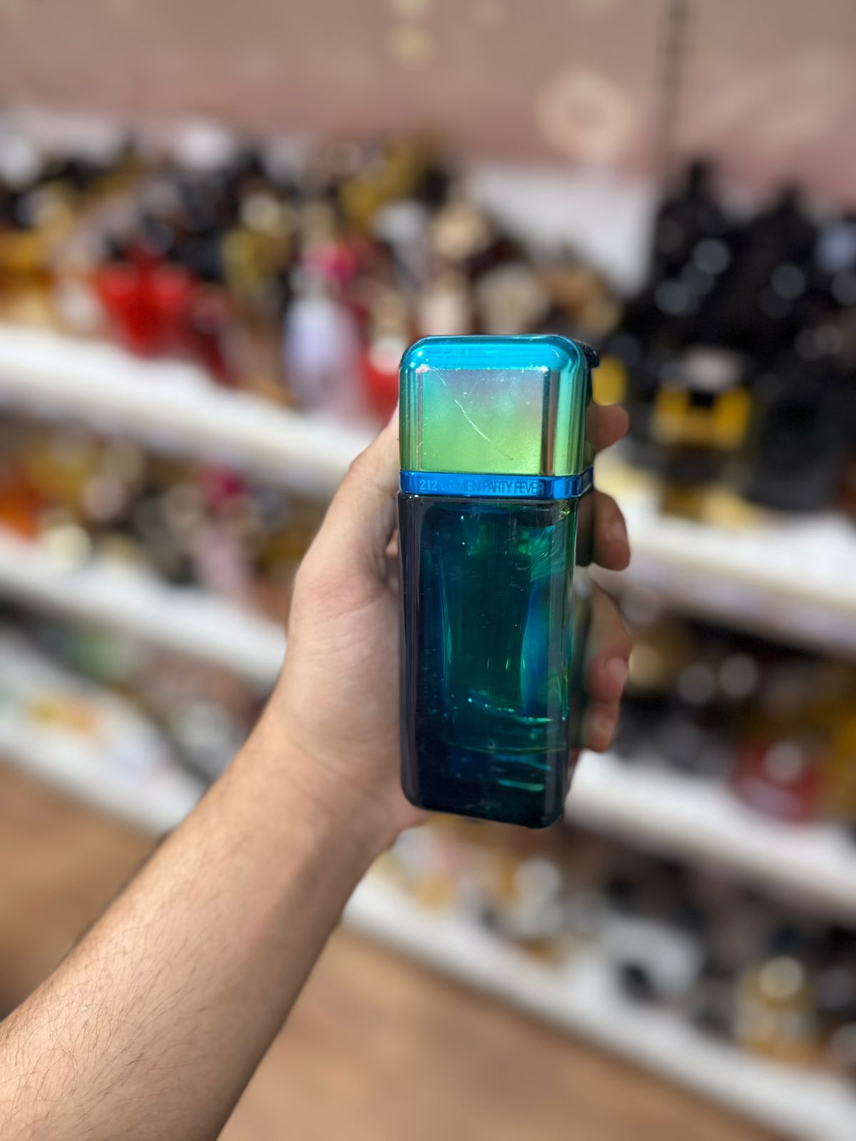 212 vip party fever 100ml(complet sans emballage)