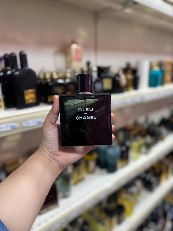 Bleu de Chanel edt 150ml (Parfum complet sans emballage)