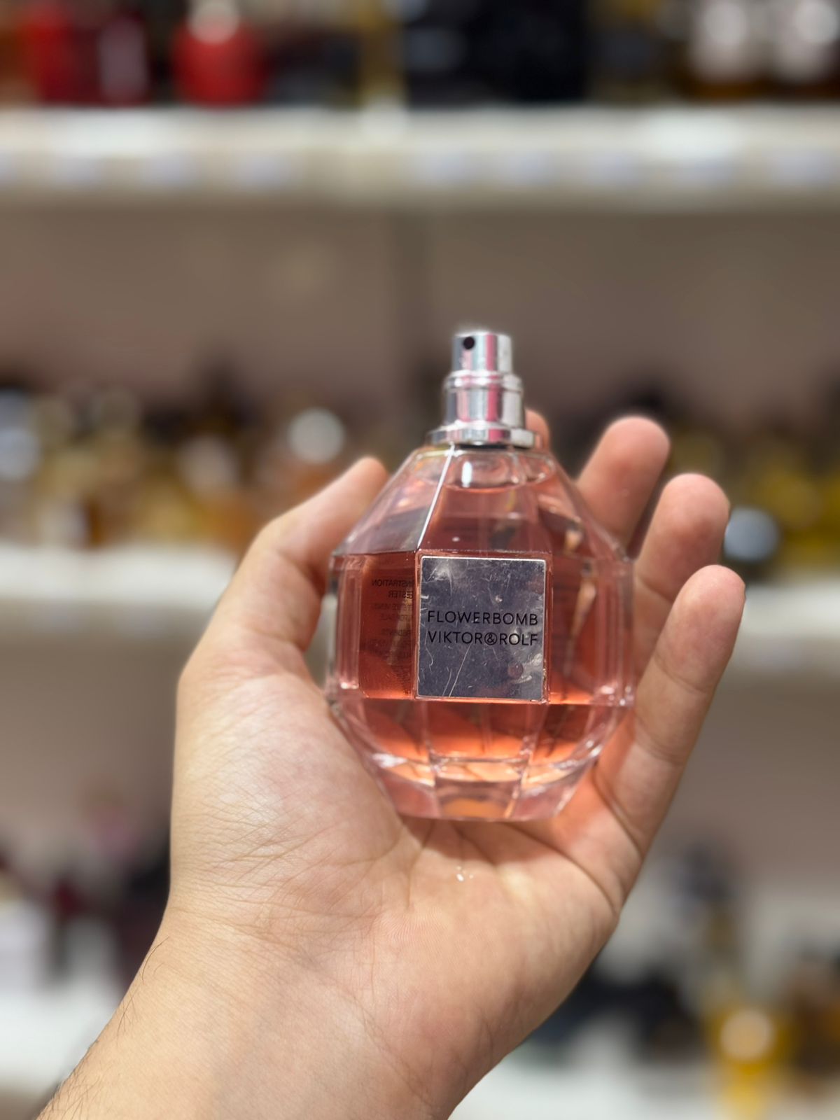 flowerbomb 100ml  (complet sans emballage)