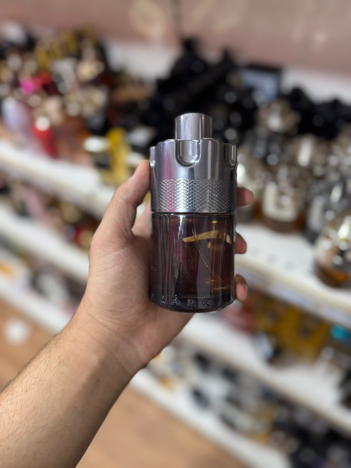 azzaro wanted by night150ml(complet sans emballage)