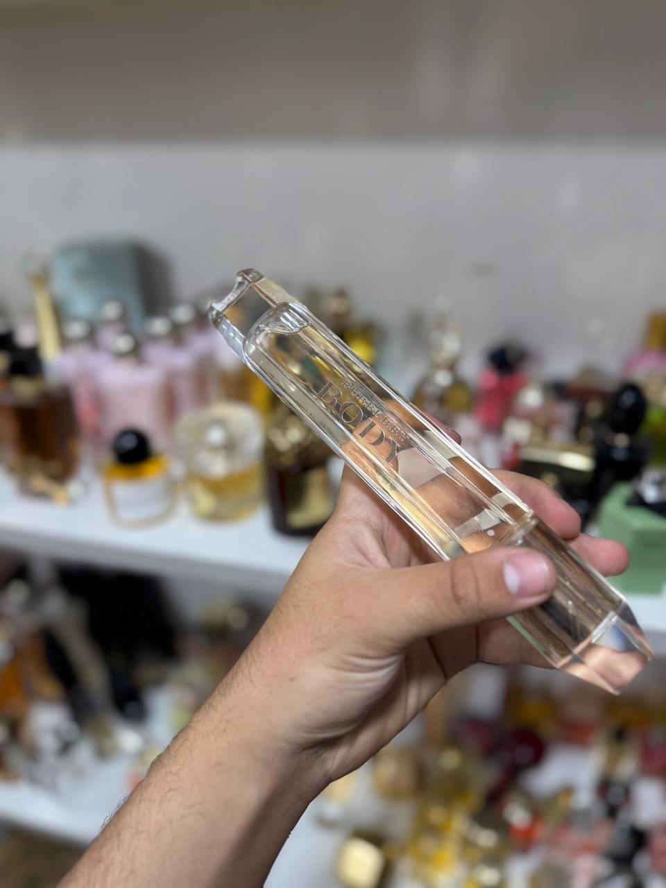 BURBERRY BODY edp 85ML  ( perfum complet sans amballage )