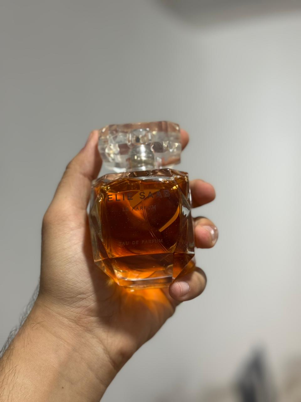 Elie Saab Le Parfum EDP (sans embal)