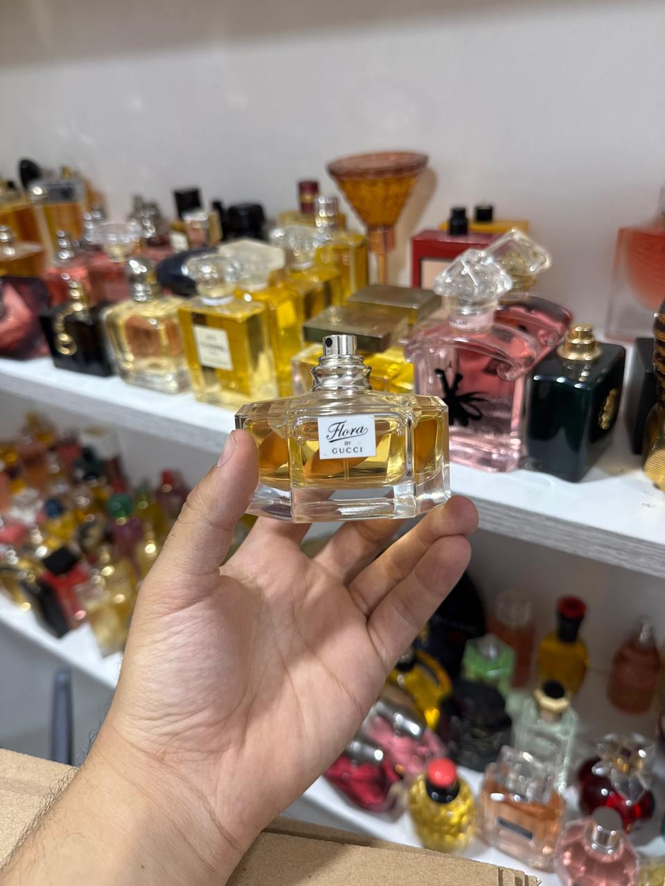 Flora By Gucci (Parfum complet sans emballage)