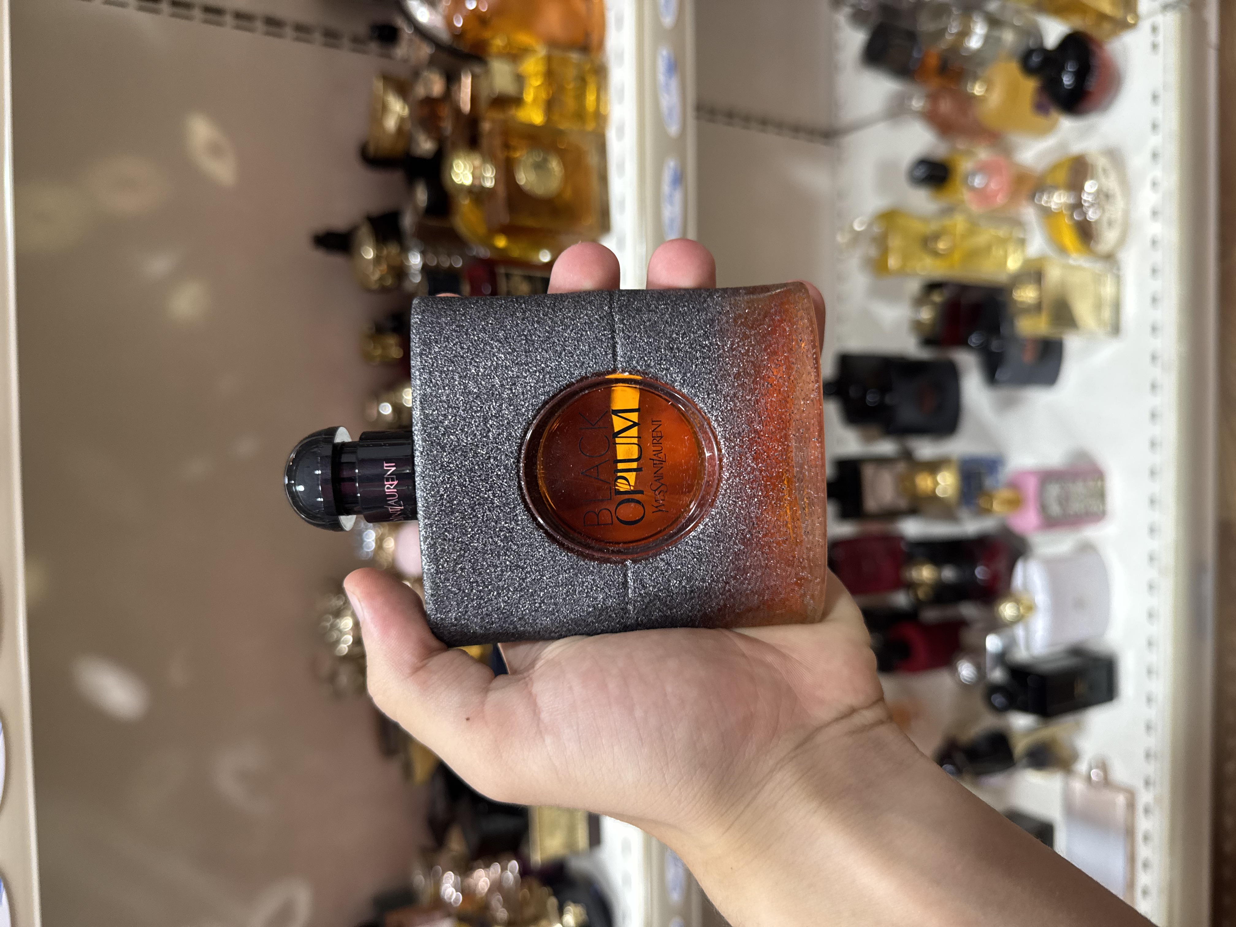 black opuim edt (complet sans emba)