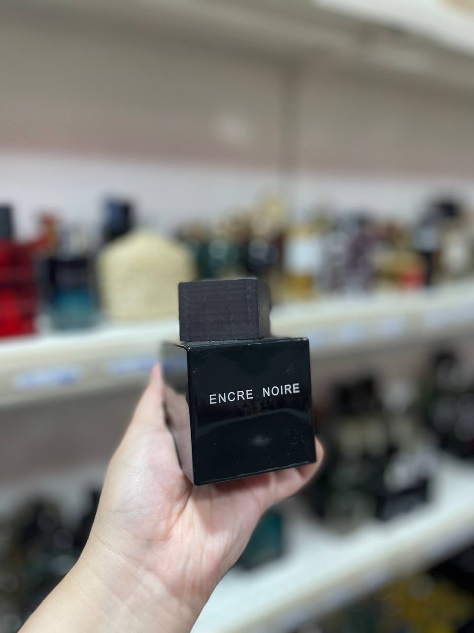 Encre Noire Lalique 100ml (Parfum complet sans emballage)