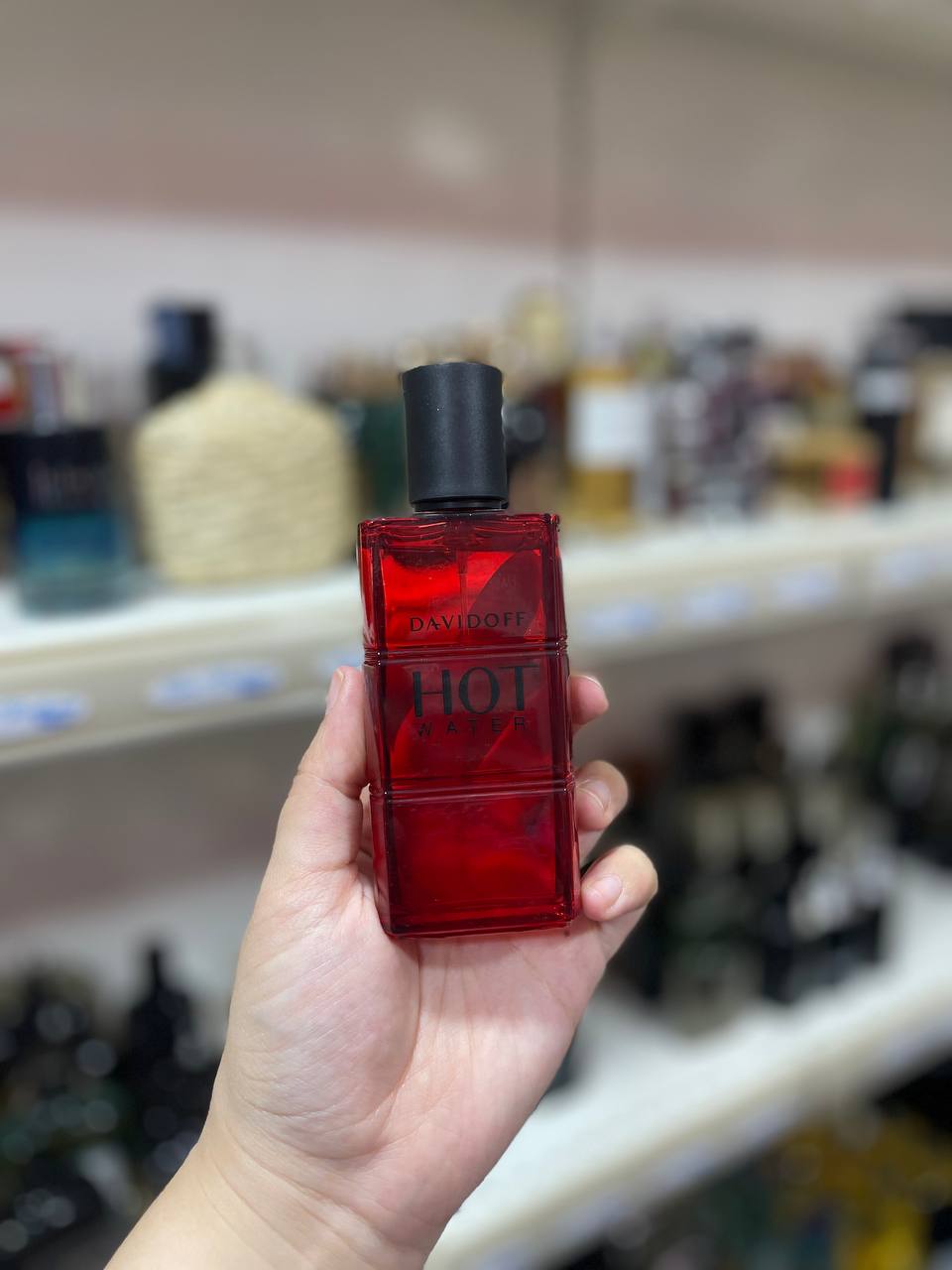 Davidoff hot water 100ml (Parfum complet sans emballage)