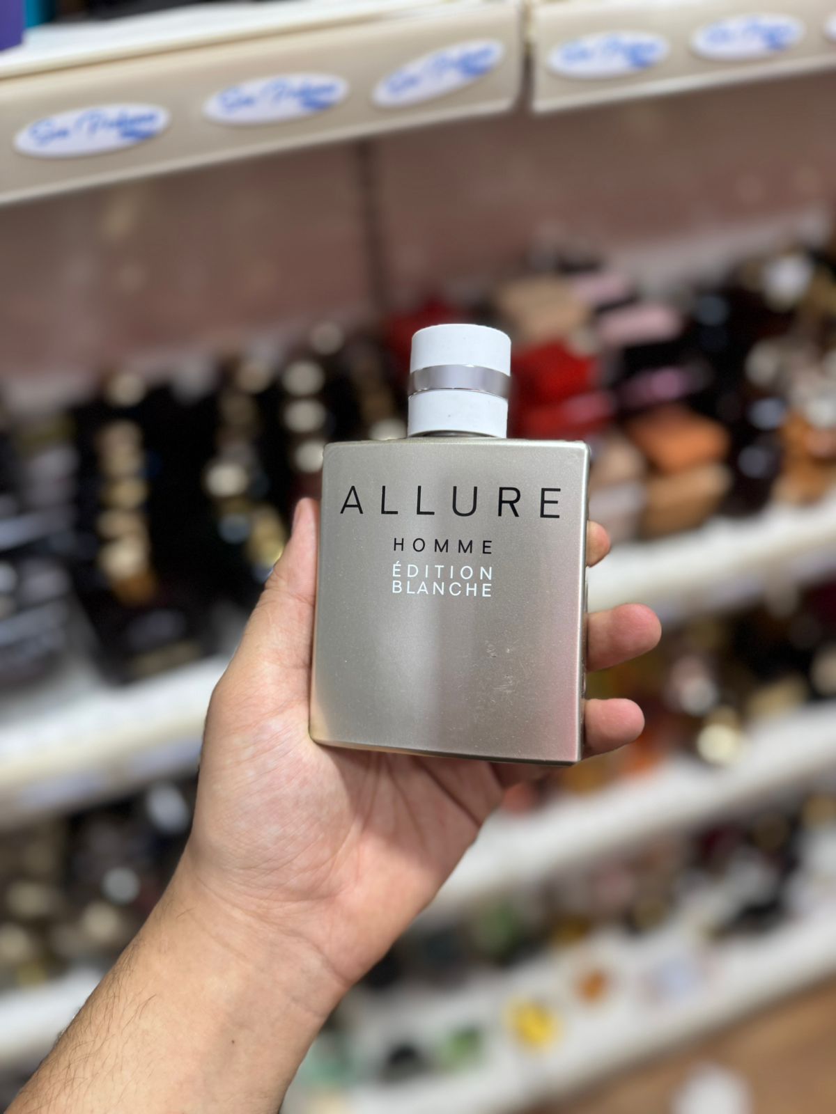 allure edition blanche100ml(complet sans emballage)