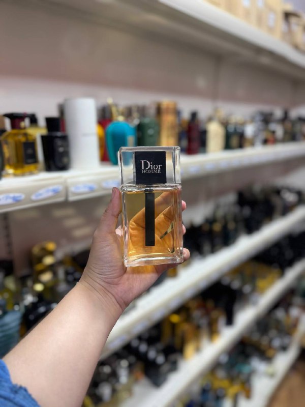 Dior Homme edt 150ml (Parfum complet sans emballage)