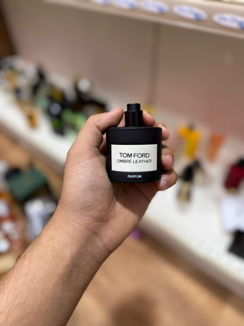 TF ombré lether le parfum 50ml  (complet sans emballage)