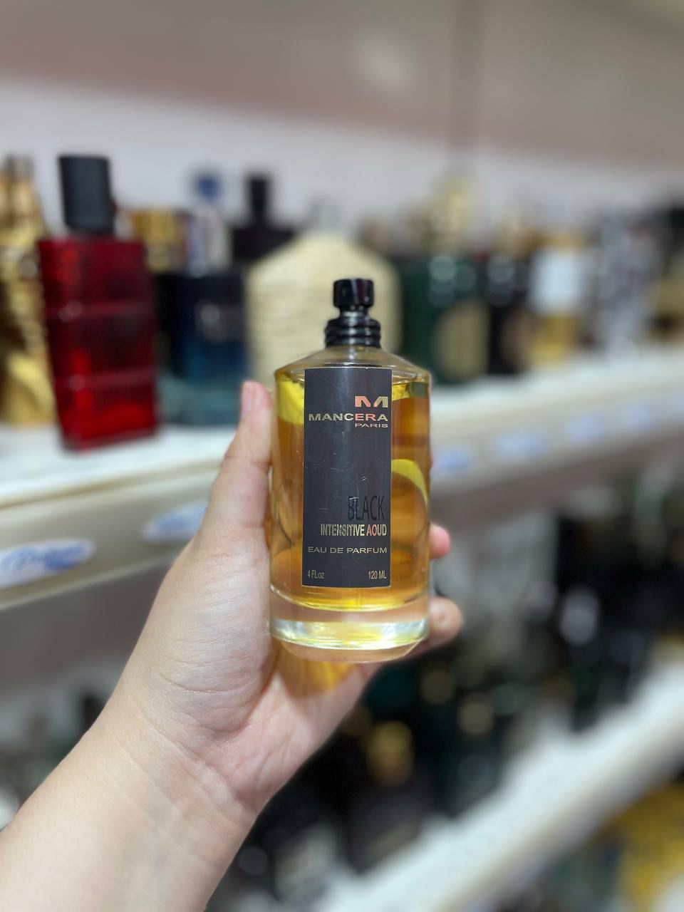 Mancera black intensitive aoud ( parfum complet sans emballage)