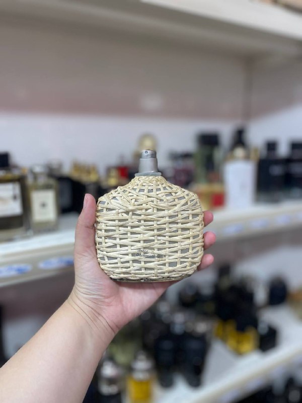 Artisan pure john varvatos 100ml (Parfum complet sans emballage)