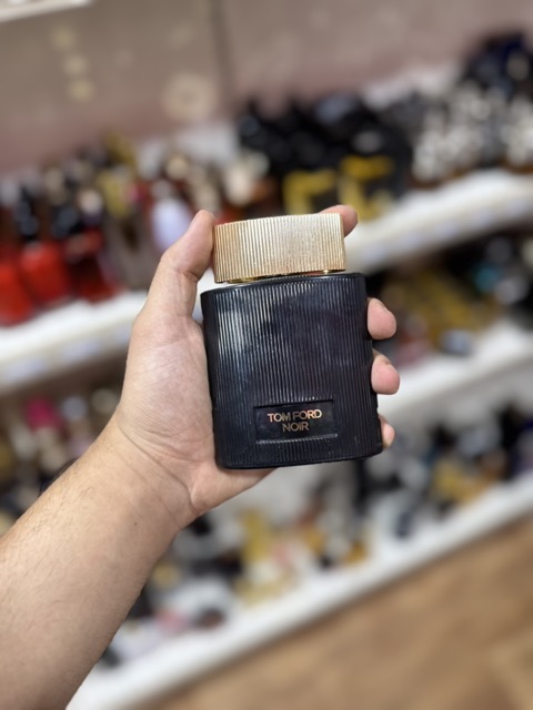 Tomford noir femme (complet sans emba)