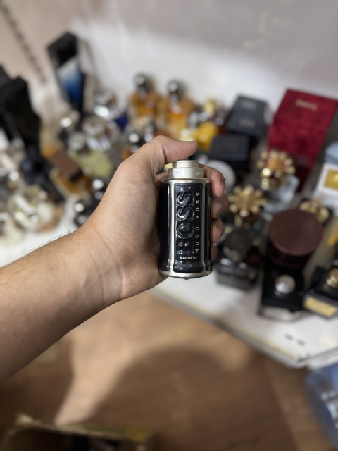 hugo boss magnetic 50 ml (complet sans emballage)
