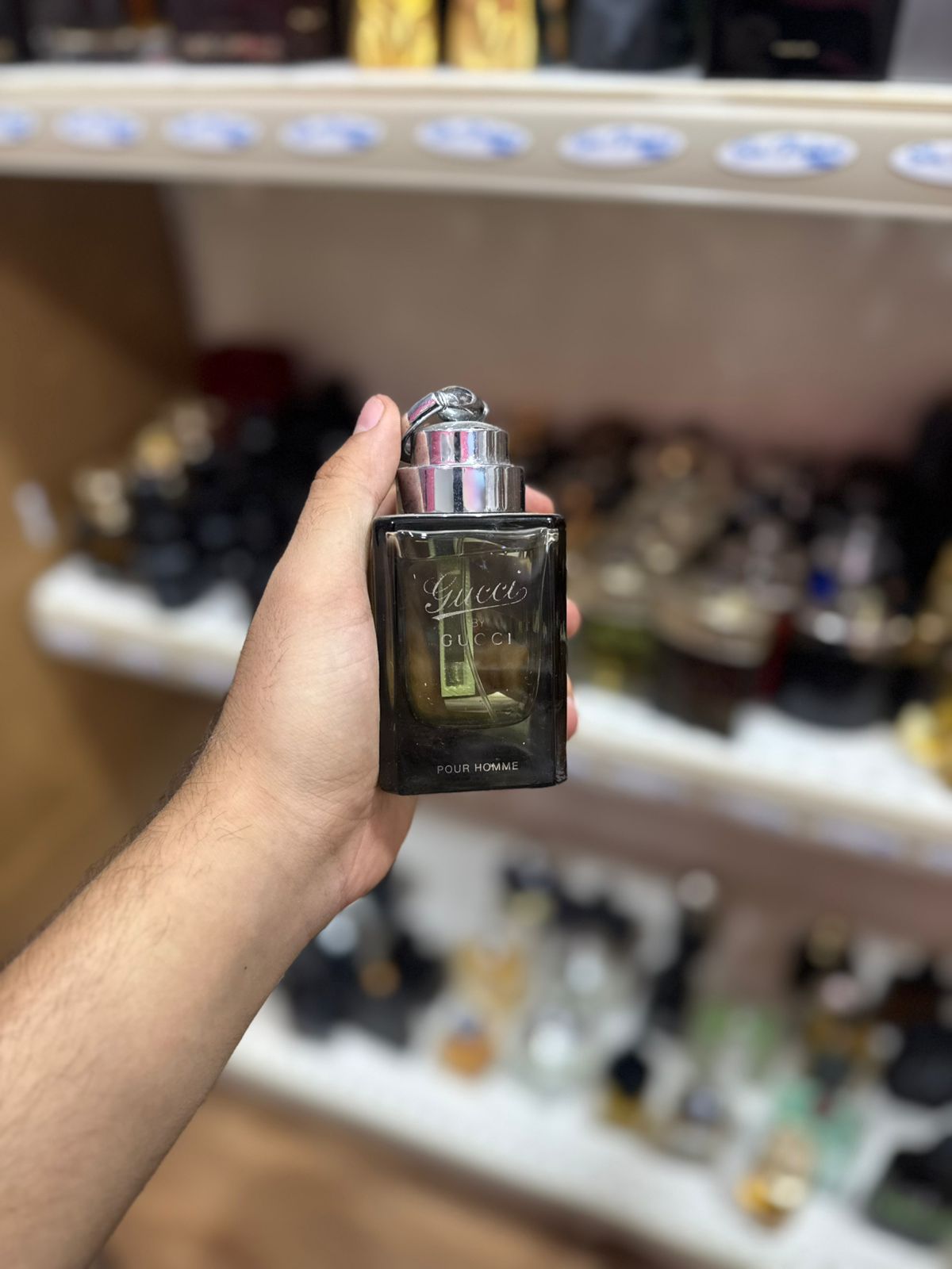 gucci pour homme 100ml(complet sans emballage)