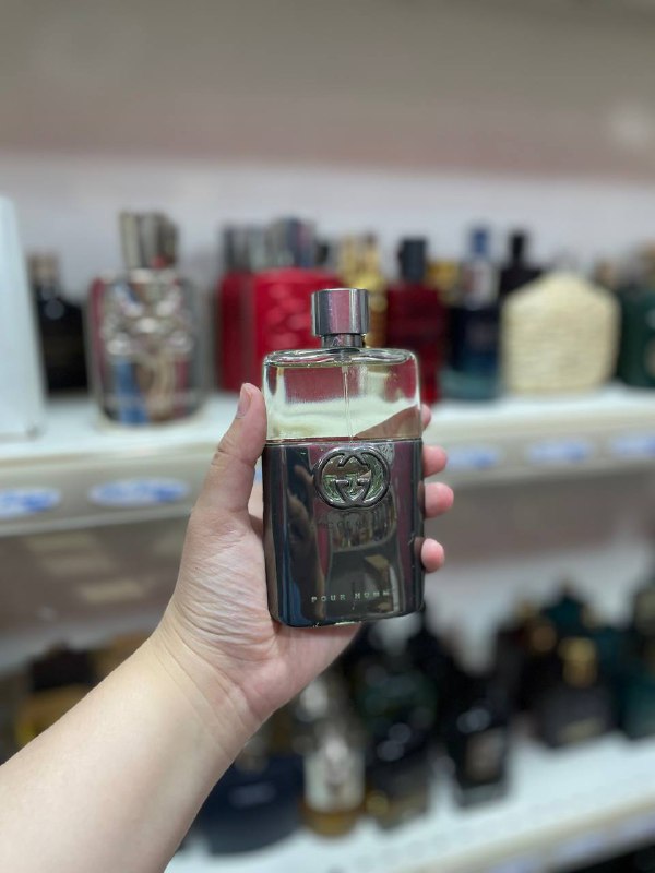 Gucci Guilty edt 100ml (parfum complet sans emballage)