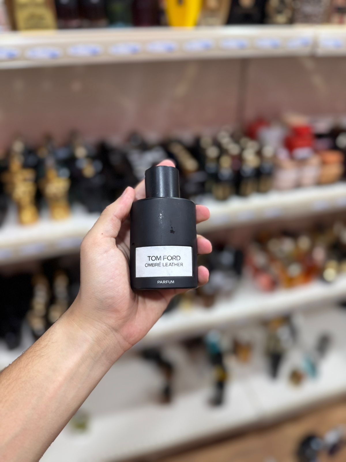 TF ombré lether le parfum100ml(complet sans emballage)