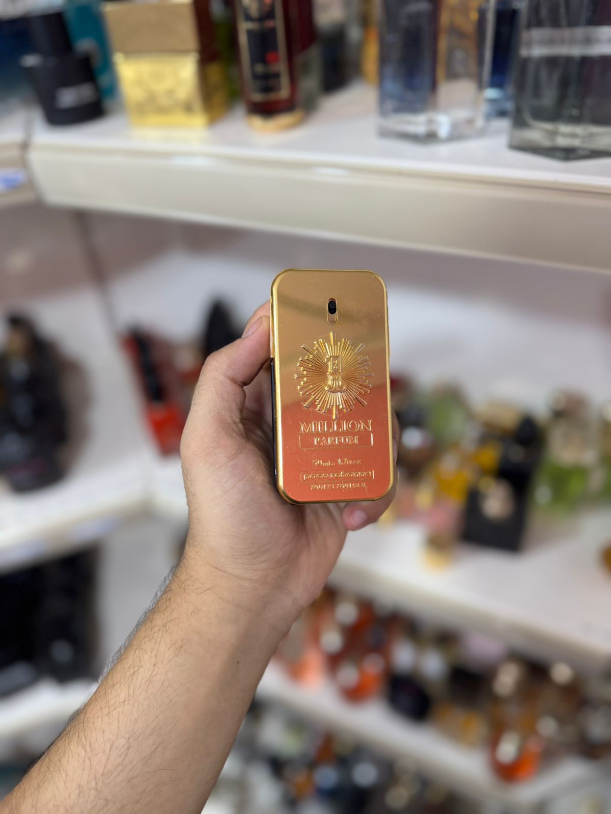 one million parfum 50ml(complet sans emballage)