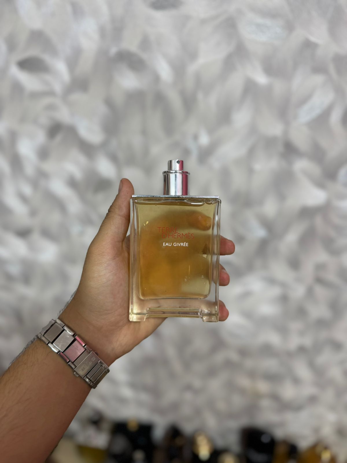 Terre d'hermes eau grivé 100ml (Parfum complet sans emballage)