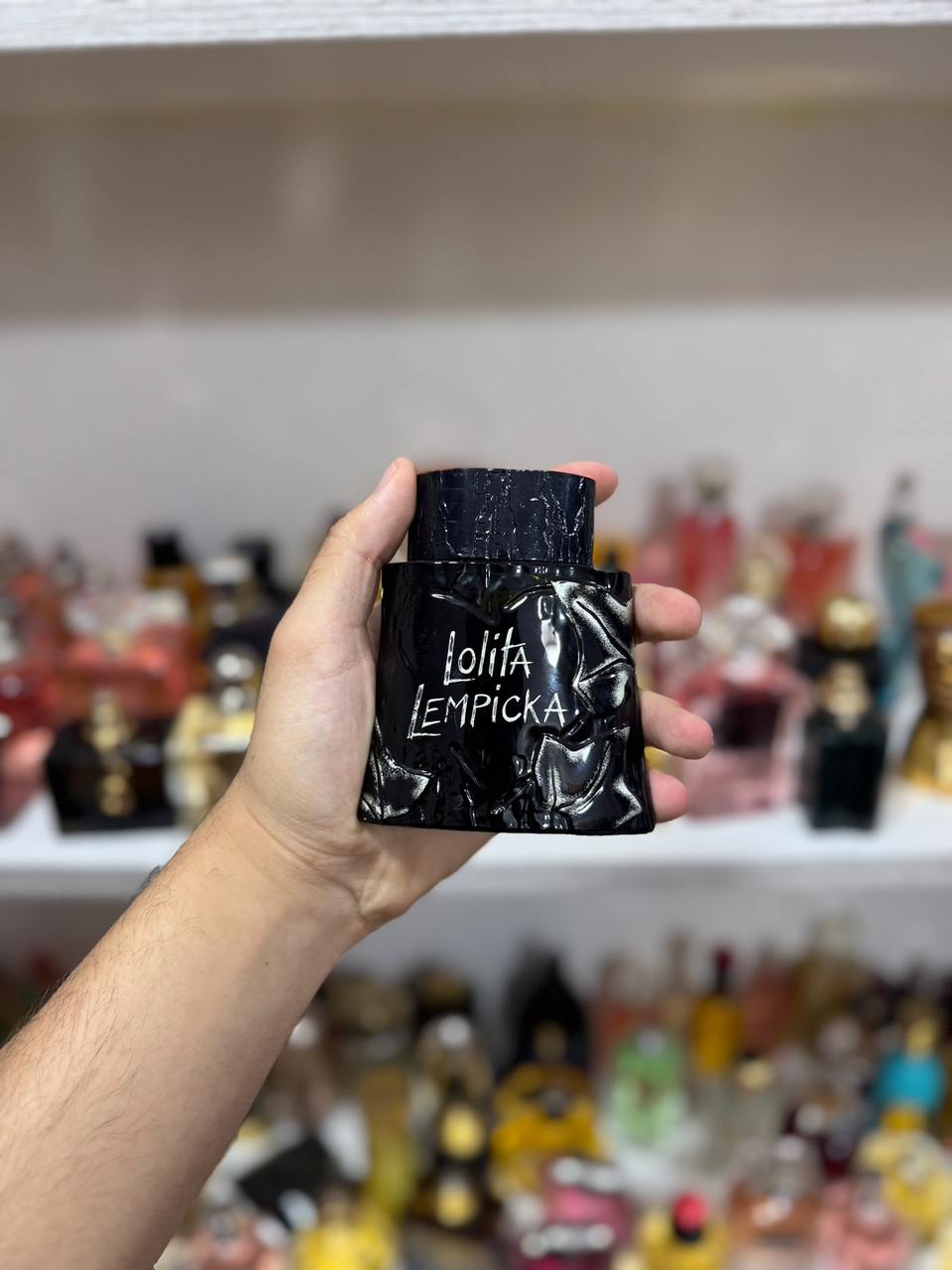 Lolita Lemicka 100ml (Parfum complet sans emballage)